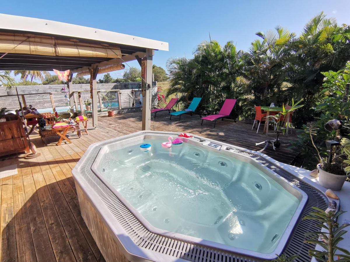 Bungalow La Perle - Jacuzzi - Piscine Saint-Francois  Exterior photo
