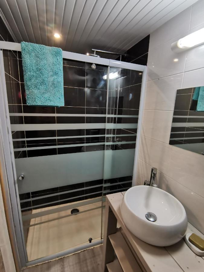 Bungalow La Perle - Jacuzzi - Piscine Saint-Francois  Exterior photo